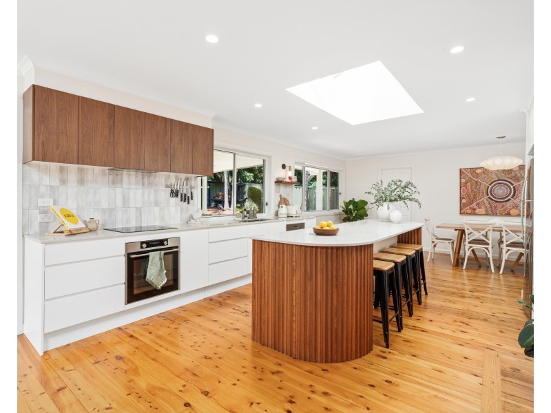 49 Beaumont Avenue, Wyoming NSW 2250