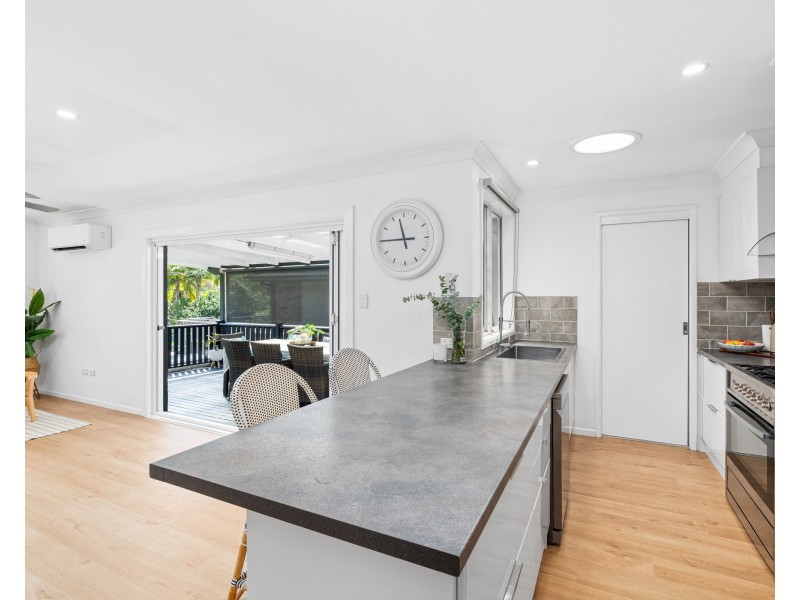 21 Lakala Avenue, Springfield NSW 2250