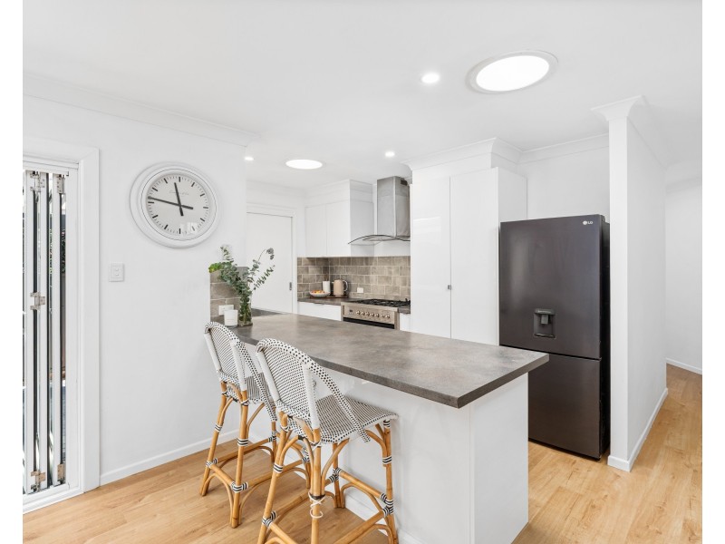 21 Lakala Avenue, Springfield NSW 2250