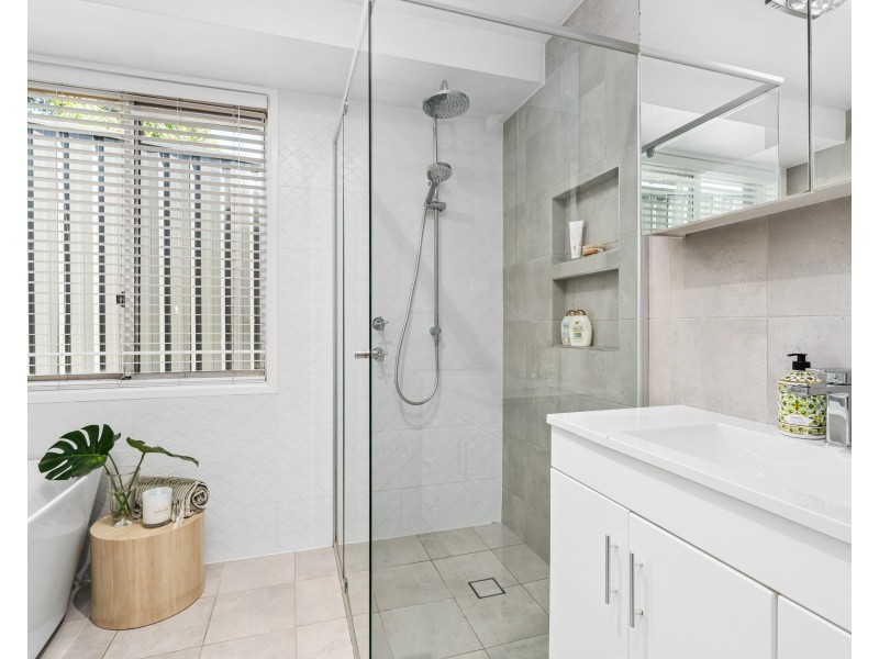 21 Lakala Avenue, Springfield NSW 2250