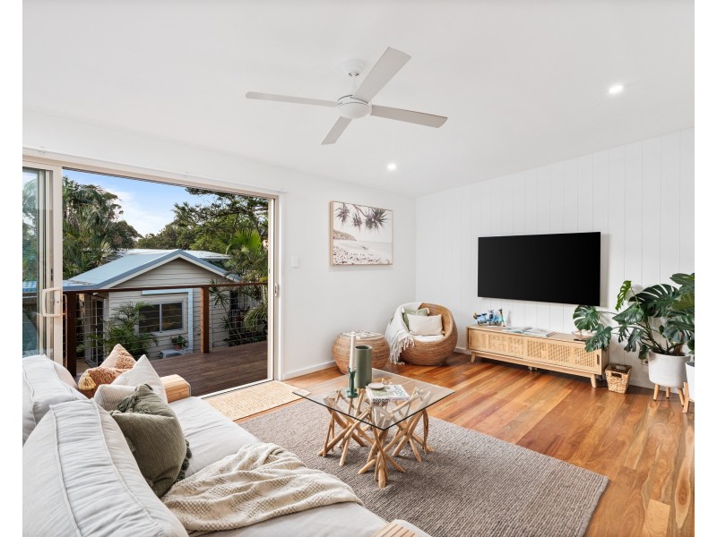 37 Joan Street, Forresters Beach NSW 2260