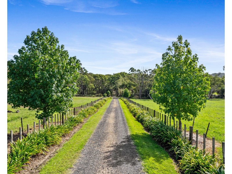 101 Pacific Highway, Mount White NSW 2250