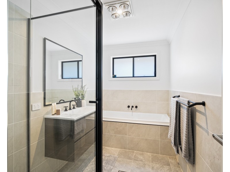 1c Carrabella Avenue, Springfield NSW 2250