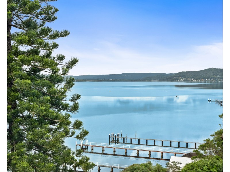 1/53-55 Caroline Street, East Gosford NSW 2250