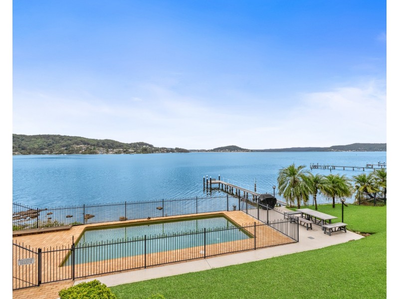 1/53-55 Caroline Street, East Gosford NSW 2250