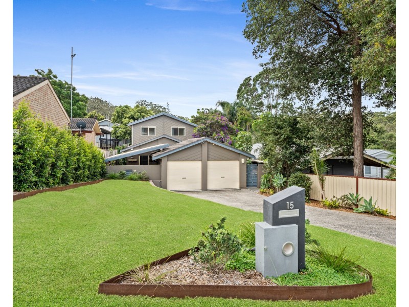 15 Lakala Avenue, Springfield NSW 2250