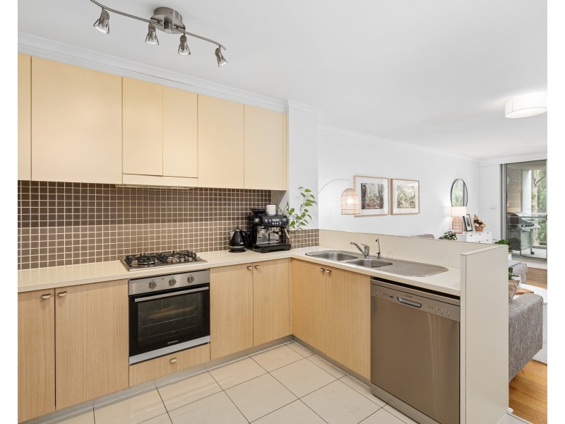 443/80 John Whiteway Drive, Gosford NSW 2250