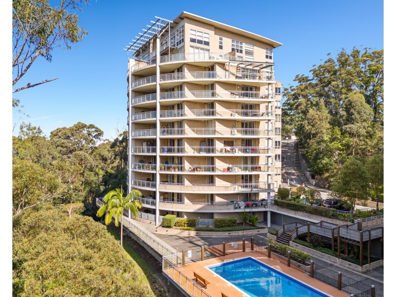 443/80 John Whiteway Drive, Gosford NSW 2250