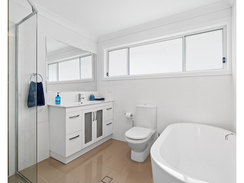 68 Gilda Drive, Narara NSW 2250