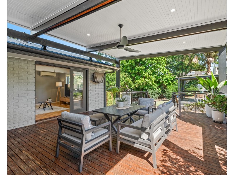 8 Bourbon Street, Wyoming NSW 2250