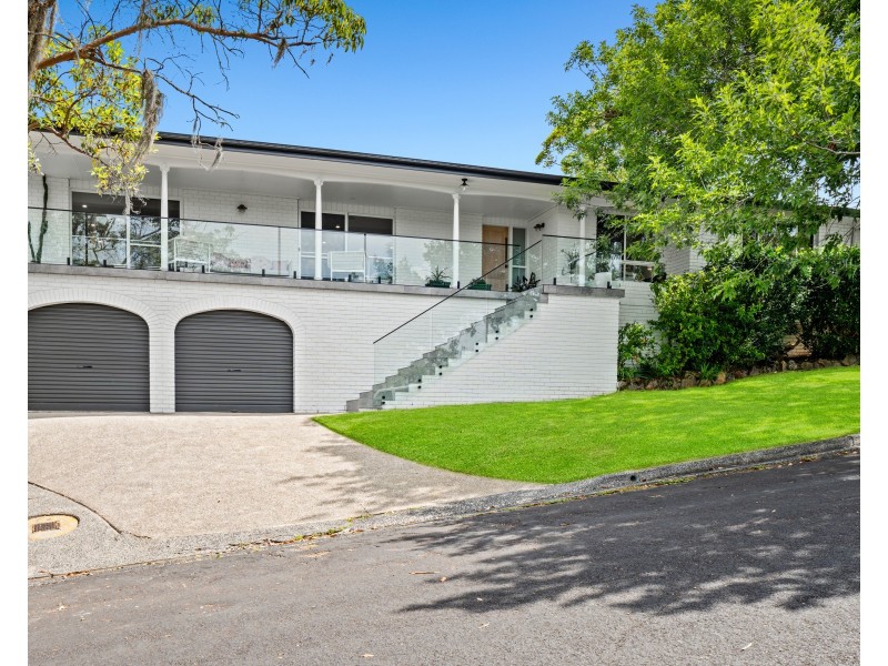 8 Craigend Street, Wyoming NSW 2250