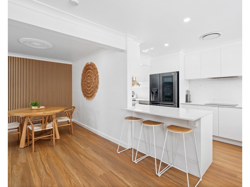 67 Crawford Crescent, Wyoming NSW 2250