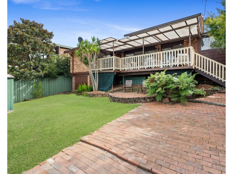 67 Crawford Crescent, Wyoming NSW 2250