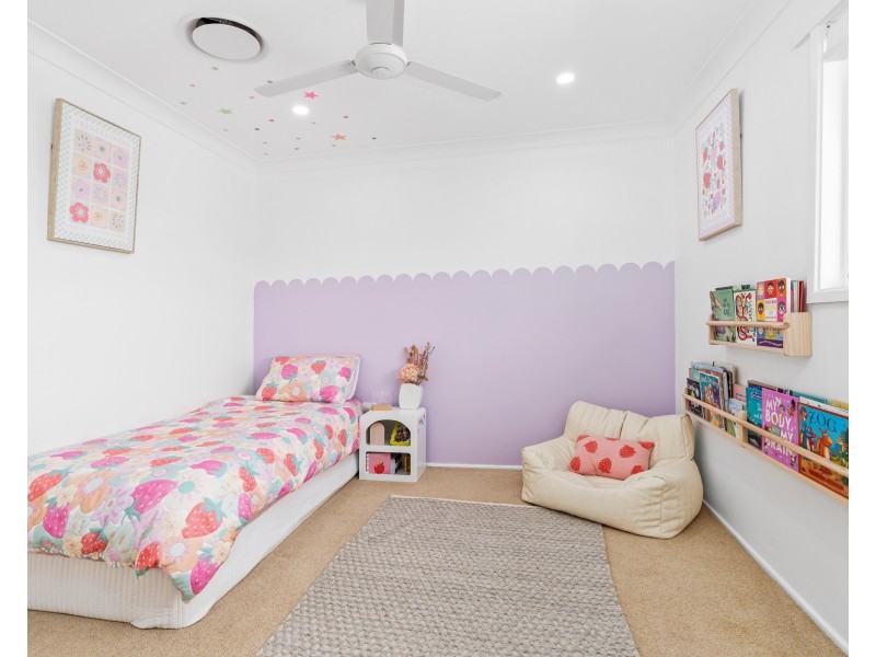 67 Crawford Crescent, Wyoming NSW 2250