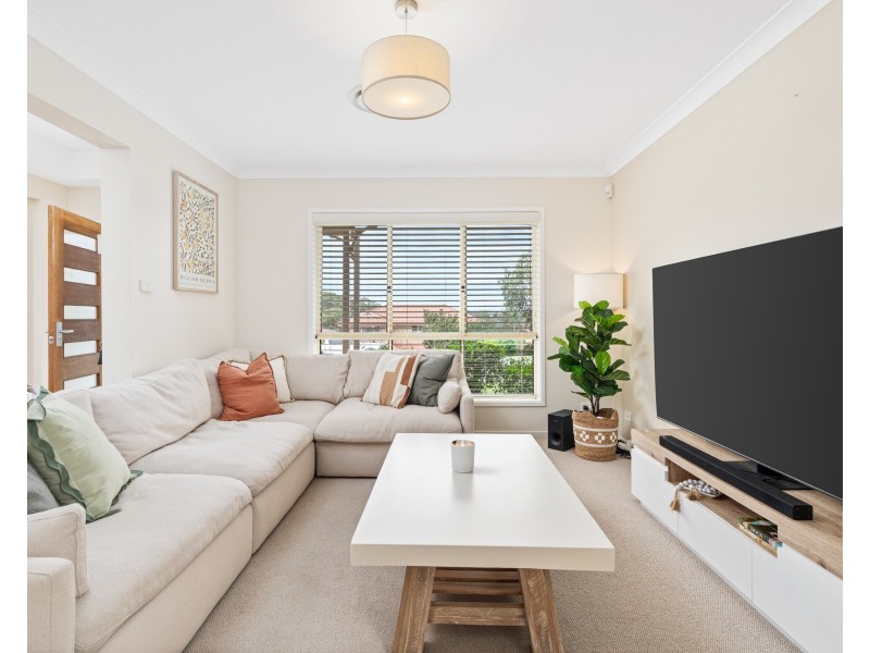 47 Robinia Parade, Springfield NSW 2250