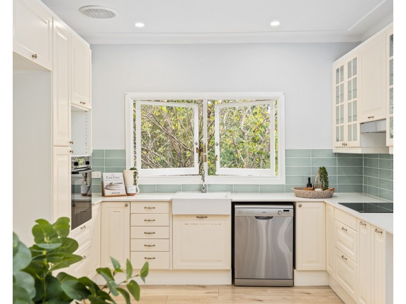 23 Dolly Avenue, Springfield NSW 2250