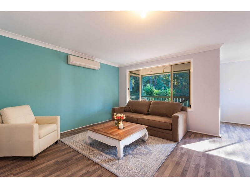 6 Karwin Avenue, Springfield NSW 2250