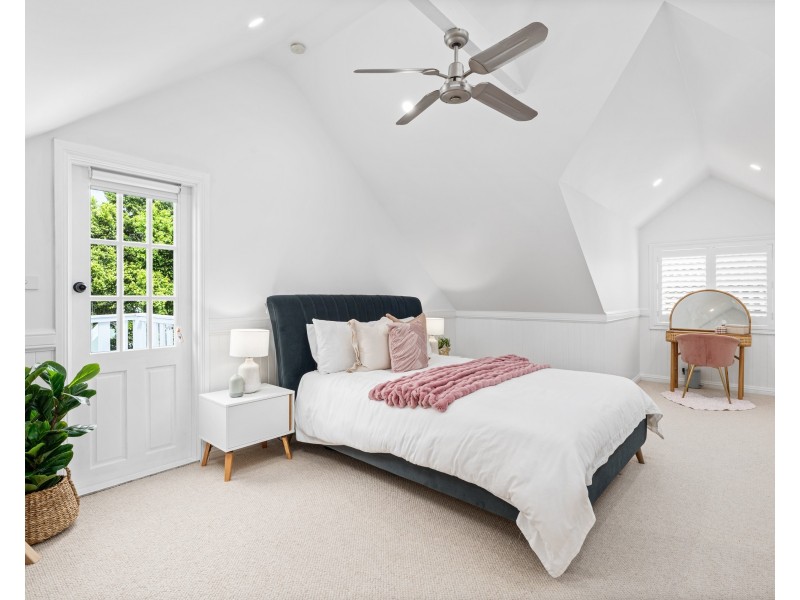 50 Digby Road, Springfield NSW 2250