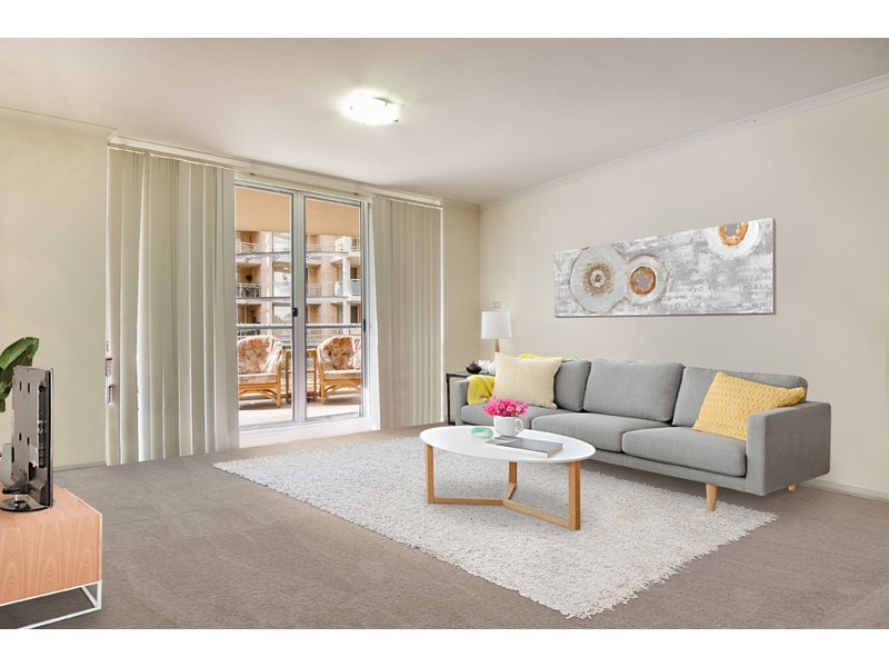 315/80 John Whiteway Drive, Gosford NSW 2250