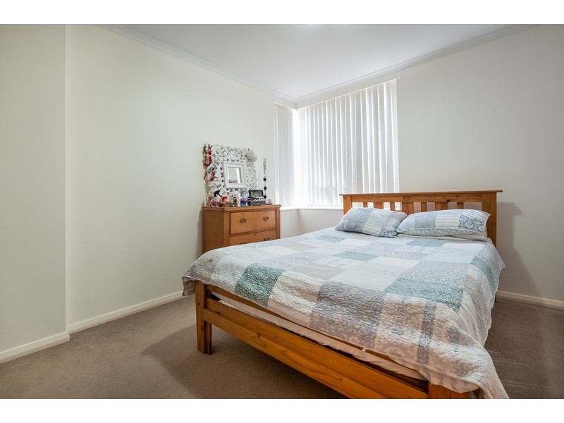 315/80 John Whiteway Drive, Gosford NSW 2250