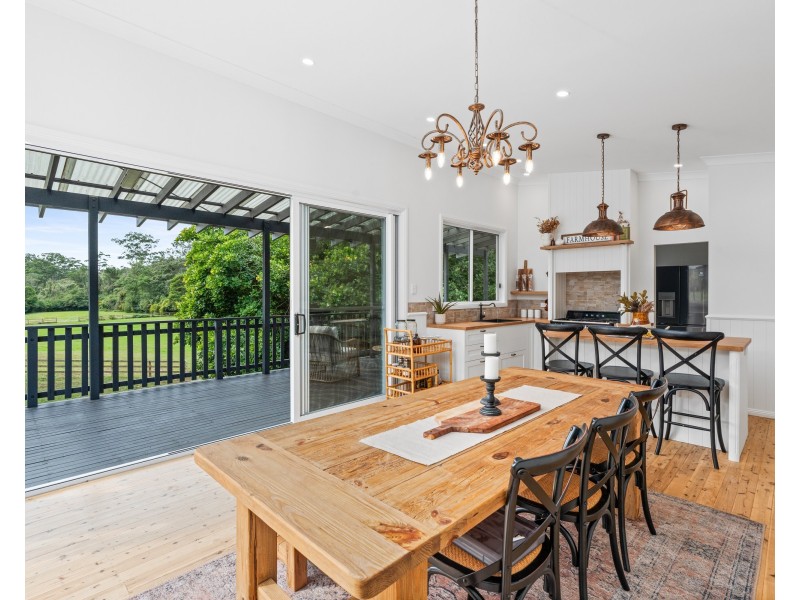 131 Footts Road, Ourimbah NSW 2258