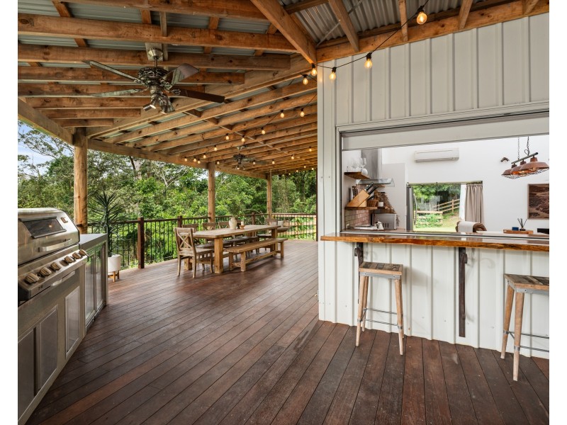 131 Footts Road, Ourimbah NSW 2258