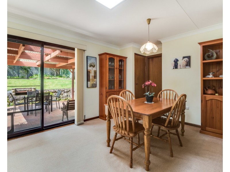 13 Pangari Close, Wyoming NSW 2250