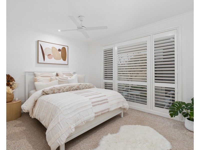 4 Alecia Close, Green Point NSW 2251