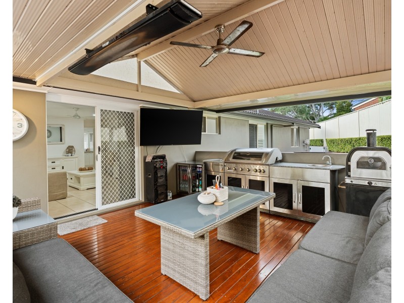 4 Alecia Close, Green Point NSW 2251