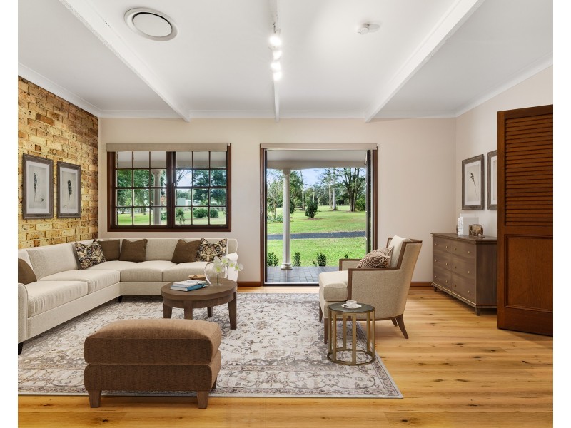 191 Bloodtree Road, Mangrove Mountain NSW 2250