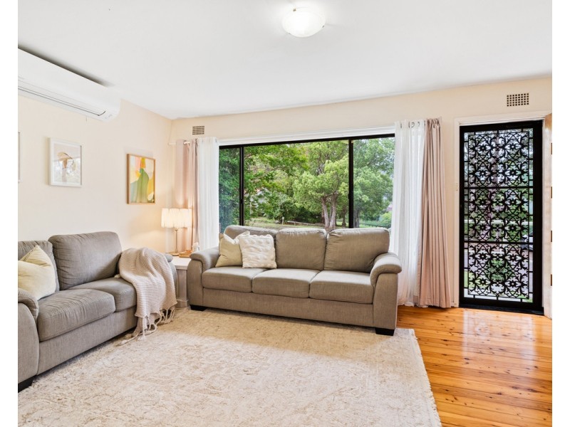 106 Glennie Street, Wyoming NSW 2250