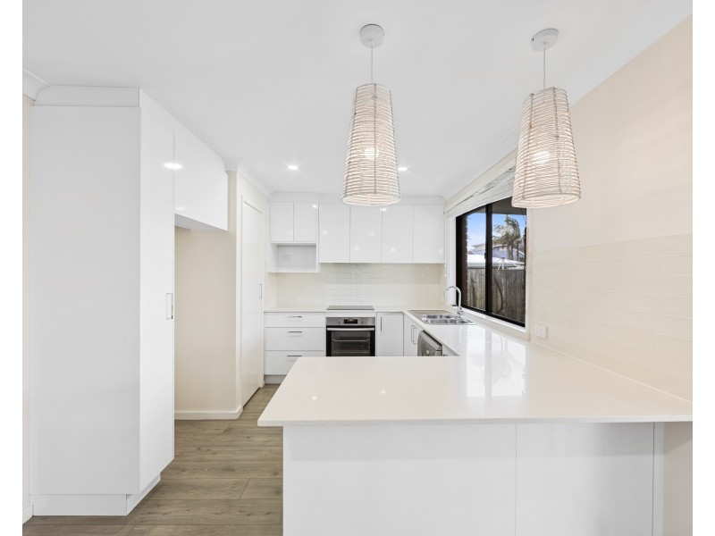 1 Simpson Street, The Entrance North NSW 2261