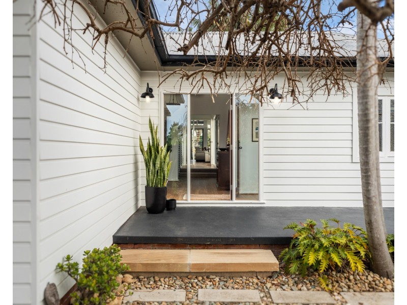 45 Bondi Road, The Entrance North NSW 2261