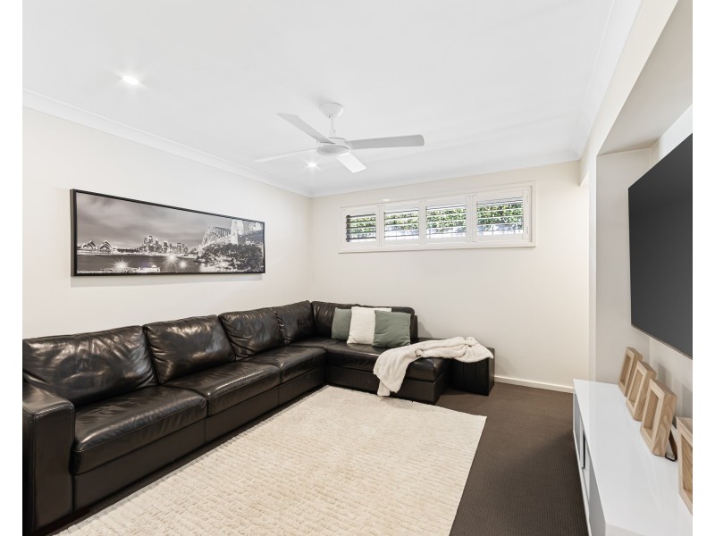 18b Jacana Avenue, Narara NSW 2250