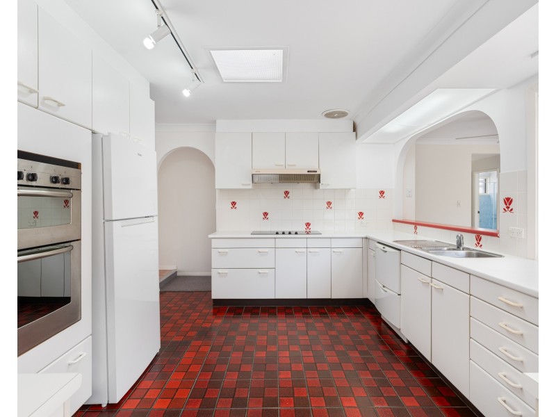 1 Heron Place, St Huberts Island NSW 2257
