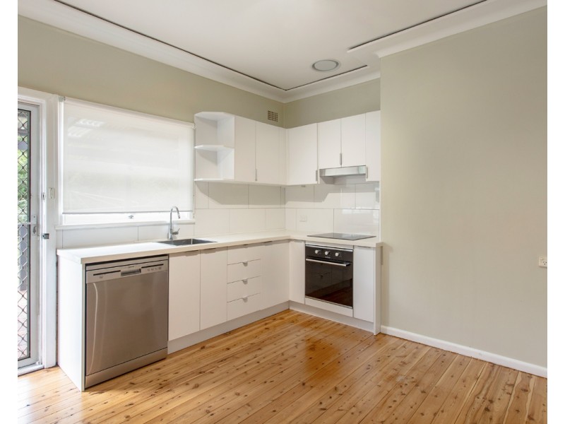 63 Dalton Street, Wyoming NSW 2250