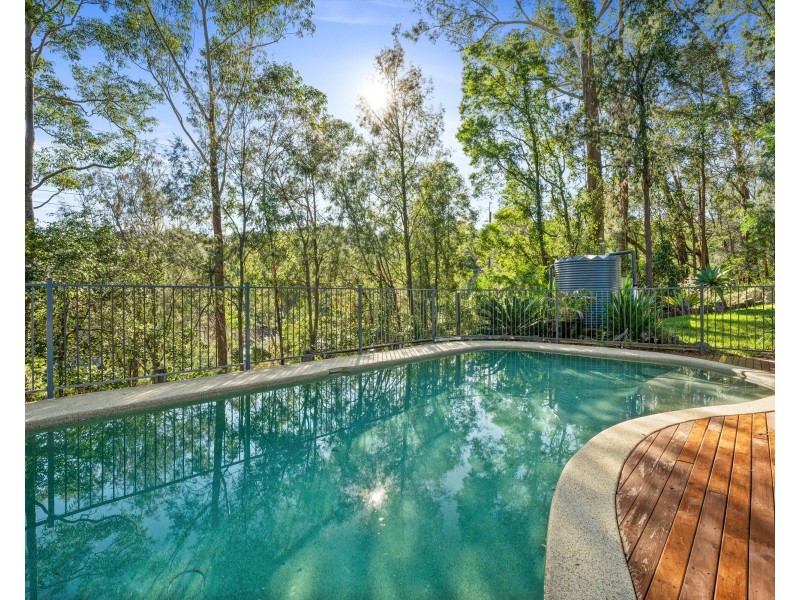 82 Chamberlain Road, Wyoming NSW 2250