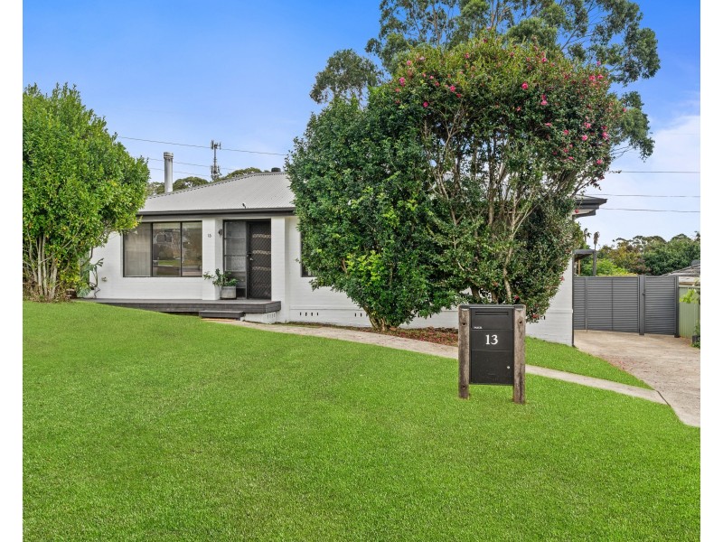 13 Newhaven Place, Bateau Bay NSW 2261