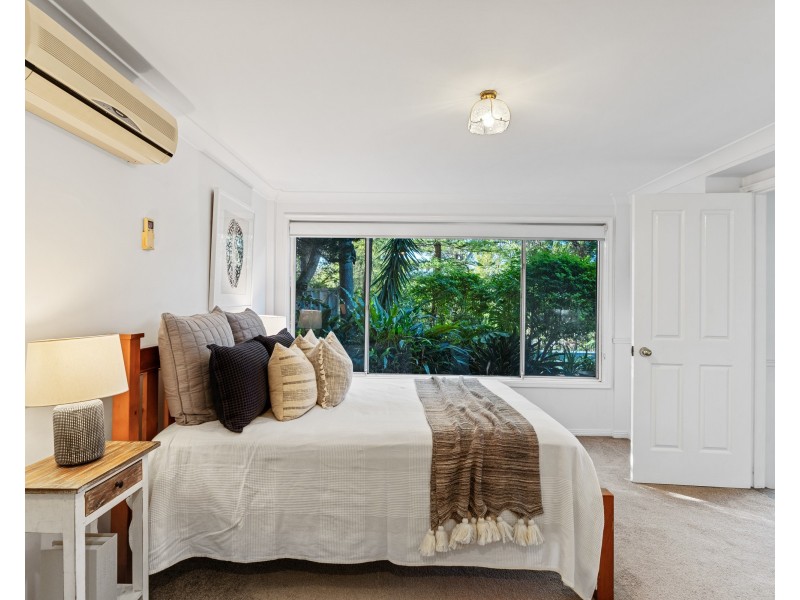21 Berrys Head Road, Narara NSW 2250