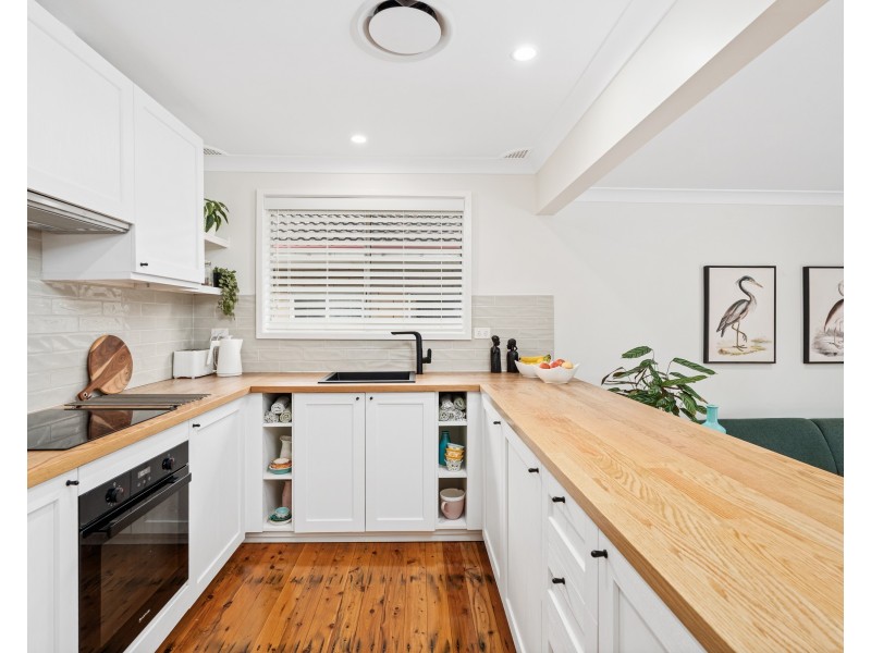 61 Maidens Brush Road, Wyoming NSW 2250