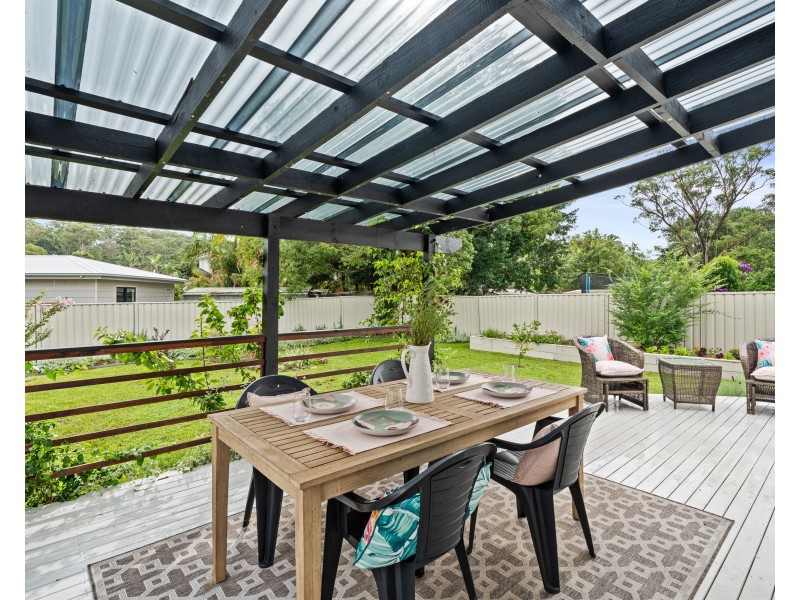 61 Maidens Brush Road, Wyoming NSW 2250