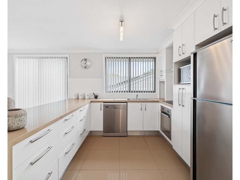 68 Gilda Drive, Narara NSW 2250