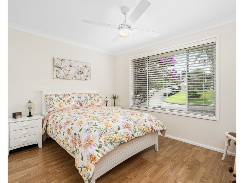 43 Crawford Crescent, Wyoming NSW 2250