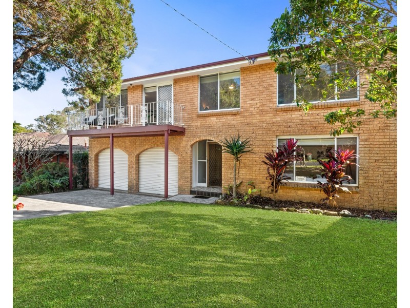 25 Malison Street, Wyoming NSW 2250