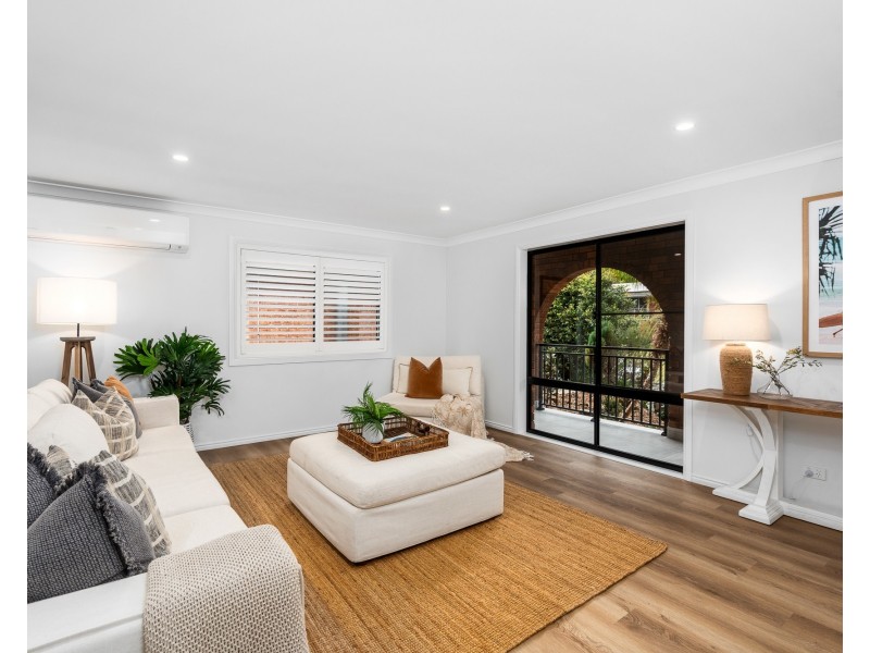 14 Small Street, Wyoming NSW 2250