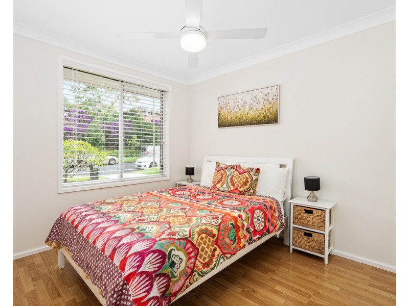 43 Crawford Crescent, Wyoming NSW 2250