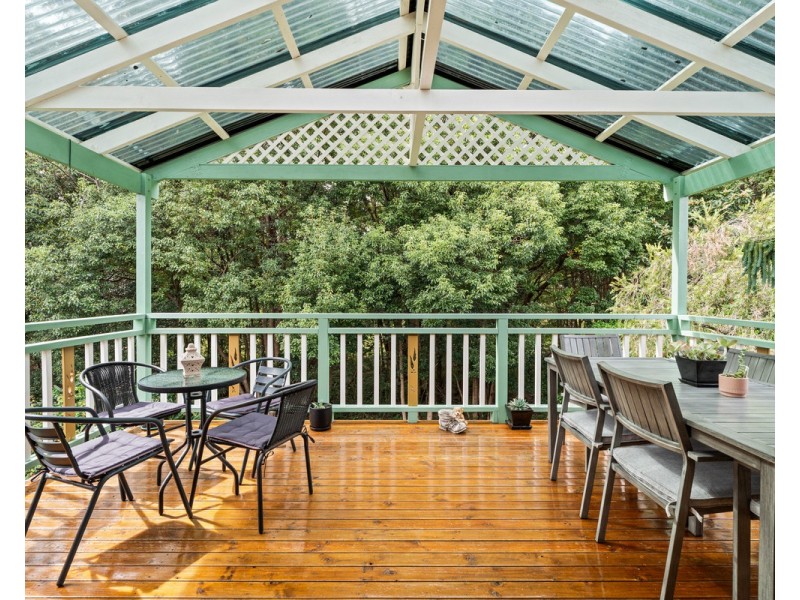 43 Crawford Crescent, Wyoming NSW 2250