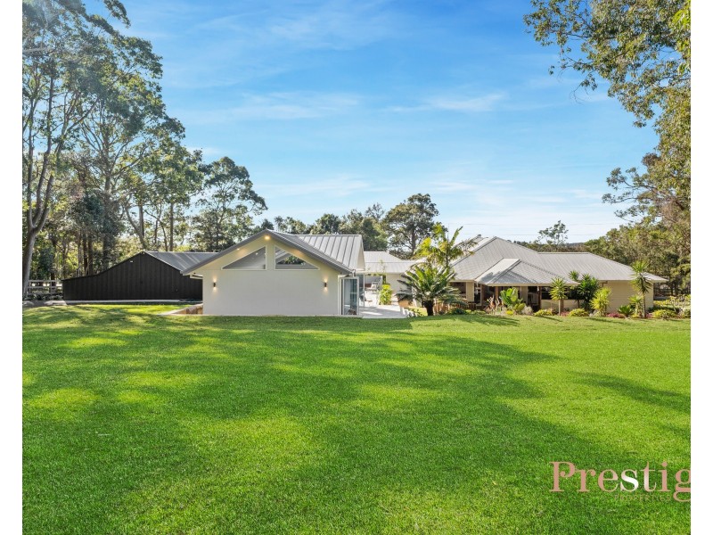 327 Tumbi Road, Wamberal NSW 2260