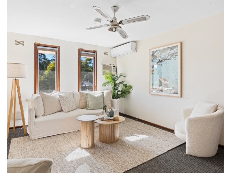 2 Pemworth Close, Wyoming NSW 2250