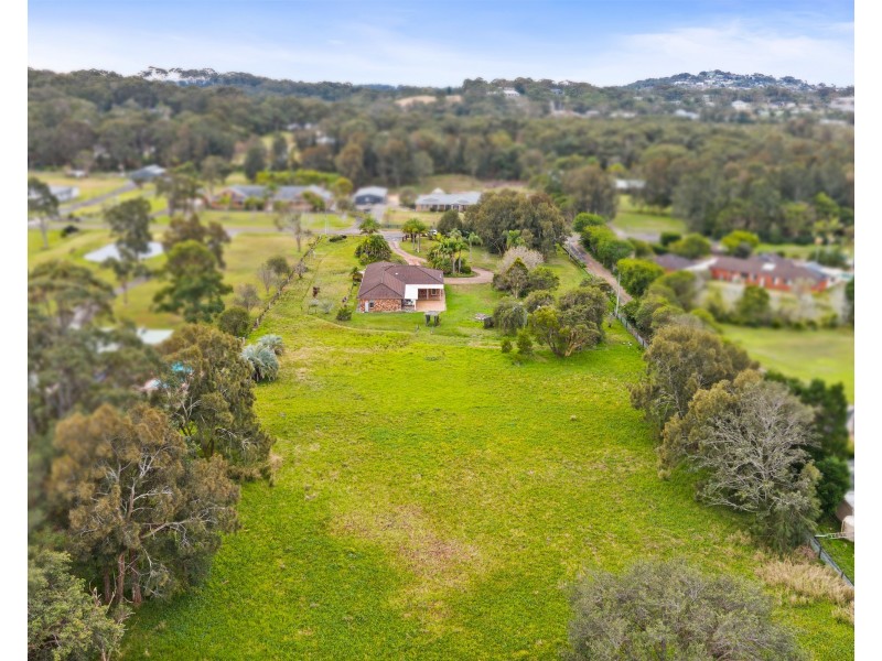 12 Warrambool Road, Wamberal NSW 2260